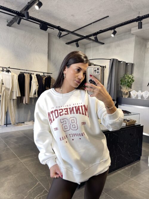 Önü Yazı Detaylı Sweatshirt - Görsel 3